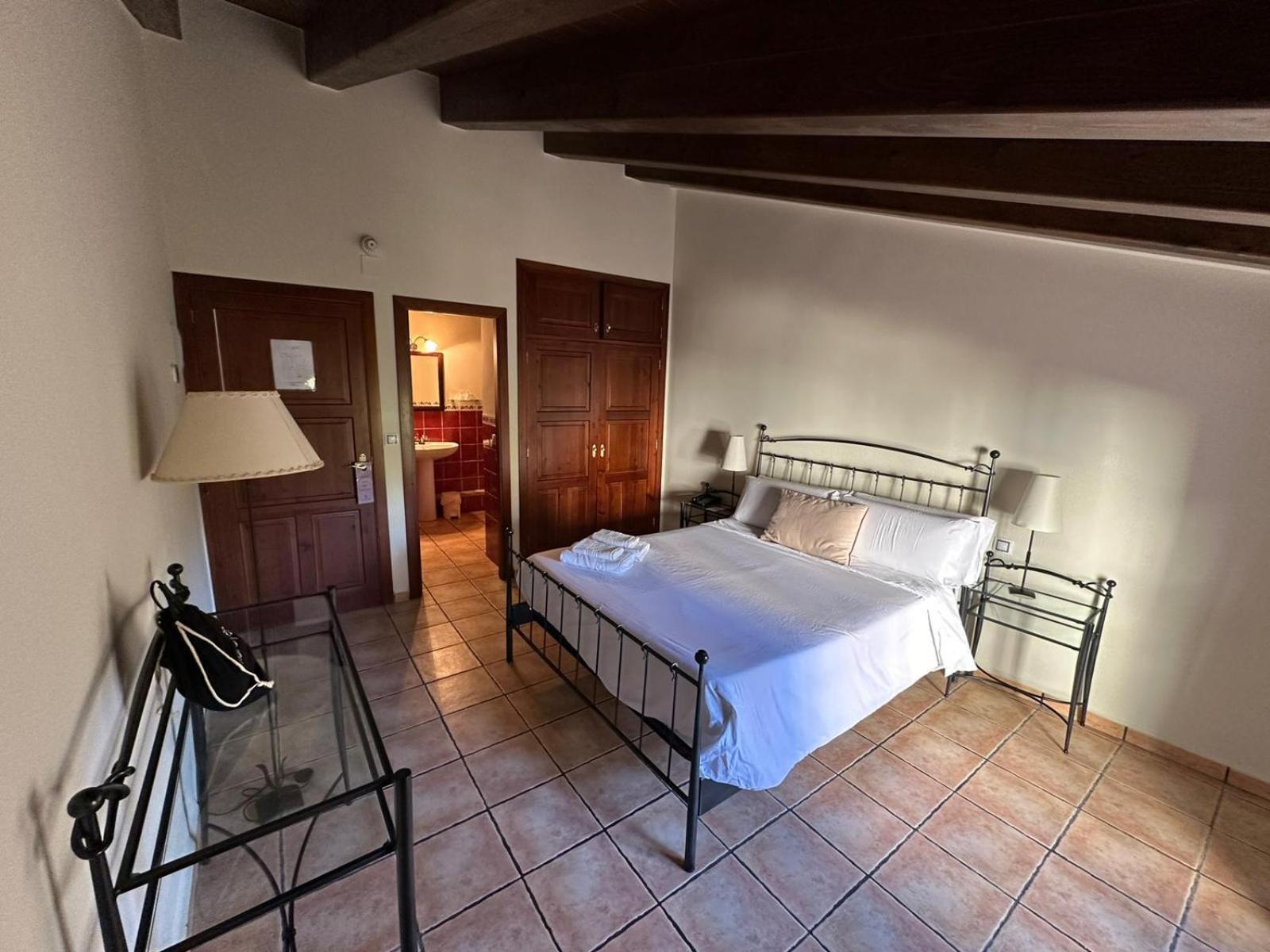 Hotel De La Villa Rubielos de Mora Kültér fotó
