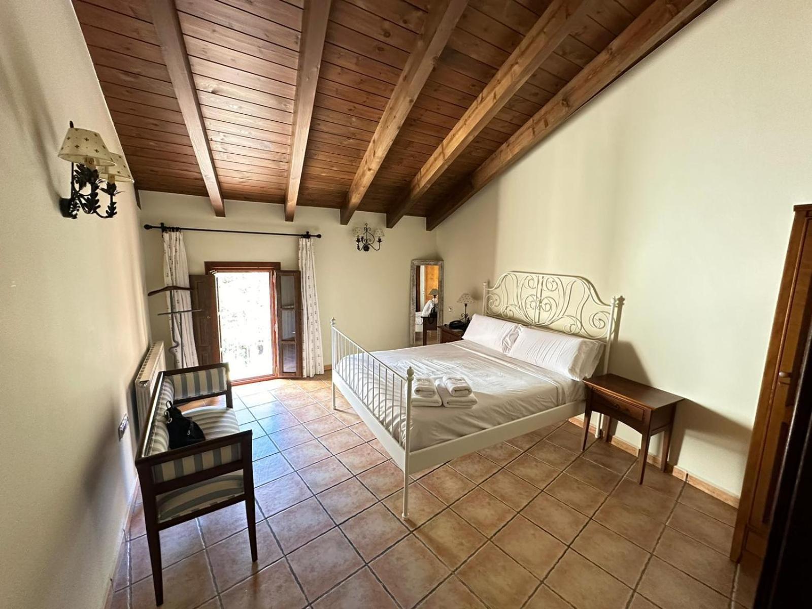 Hotel De La Villa Rubielos de Mora Kültér fotó